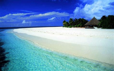 Angaga Island Resort and Spa - Maldives Resort
