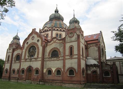 The Subotica Synagogue The Only Surviving Jewish Place Of Worship That