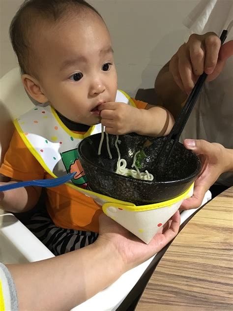 Cari tahu penyebab dan pengobatannya di sini! Apakah Dampak Jadwal Makan Bayi yang Tidak Teratur?