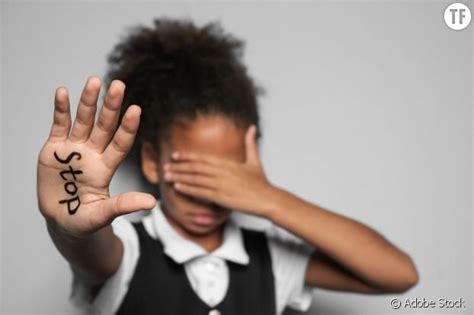 Racisme Les Conseils Psy Pour Expliquer Le Racisme Aux Enfants Terrafemina