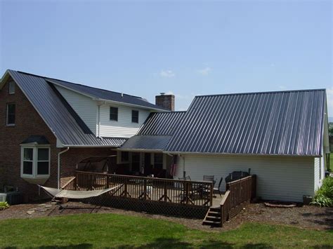 Black Metal Roofs Always Make For A Nice Finish On A Home Black