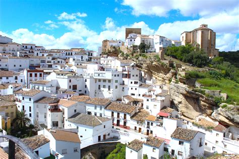Andalusia careers provides quality staffing and recruiting solutions. Setenil de las Bodegas, Andalusia, Spain | Paisajes de ...