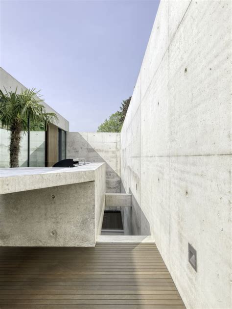 Beautiful Houses That Make Simple Concrete Walls Look Amazing