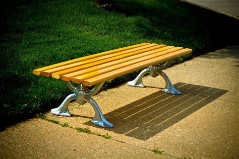 riverside-straight-bench-classic-displays