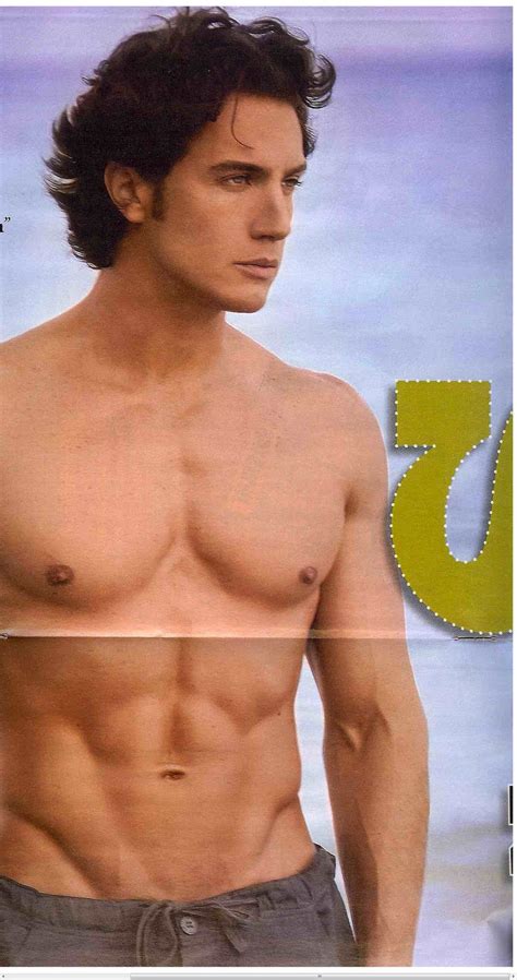 Latinos Eugenio Siller