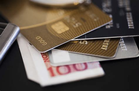 Choose from a host of shopping promotions, dining vouchers and beauty, entertainment packages and more. Top 5 Best BB&T Credit Cards | 2017 Reviews | BBT Bank Credit Cards Review - AdvisoryHQ