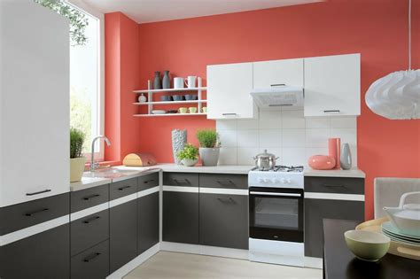 The gold touch adds up the luxuriousness to space! 7 kitchen units set, white high gloss and grey matt ...