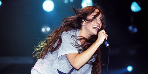 Alanis Morissette Announces Jagged Little Pill Tour With Liz Phair And Garbage