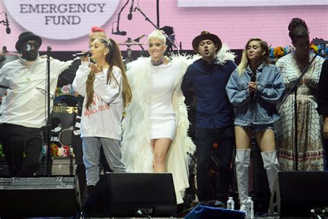 What Happened At Ariana Grandes One Love Manchester Benefit Concert