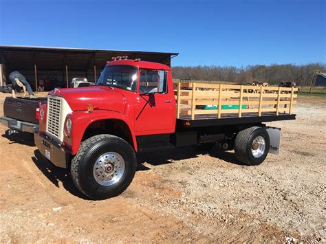 1970 Ih Loadstar Truck Classic Ford Trucks Old Ford Trucks Farm