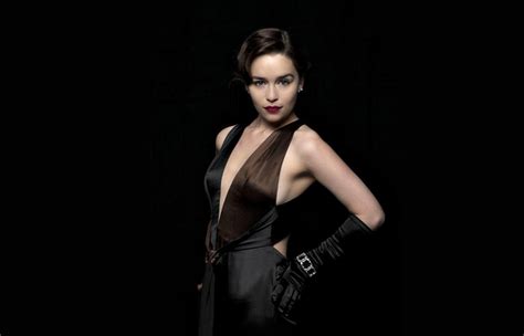 Pictures That Prove Emilia Clarke Deserves The Title Of Esquires Sexiest Woman Alive