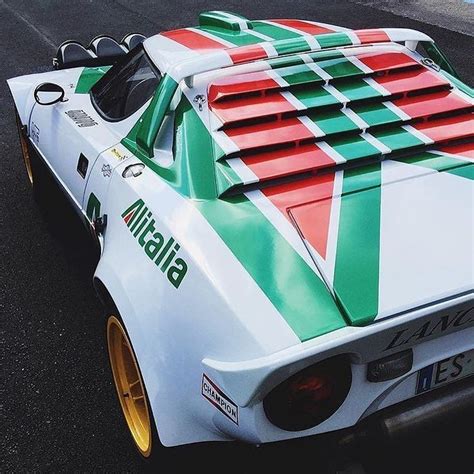 Lancia Stratos Rallycar ラリーカー クールな車 ランチアストラトス