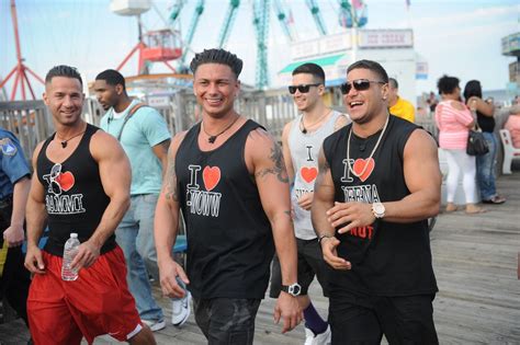 ‘jersey Shore Premiered 10 Years Ago On Mtv Heres Why The Global