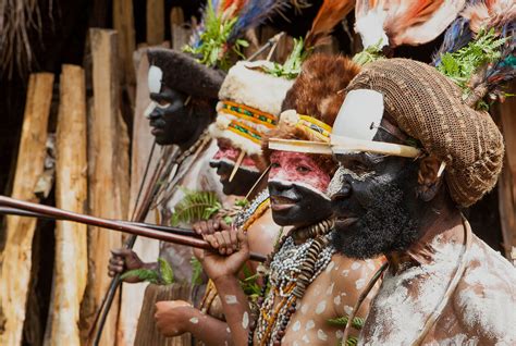 Papua New Guinea Luxury Travel Guide Atj