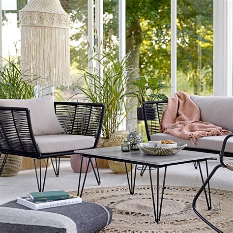 Follow us on instagram @montedesign. Bloomingville - Mundo sofa | Connox