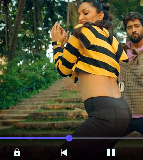 Kiara Advani Govinda Naam 23 Hot Butts Hd Photo