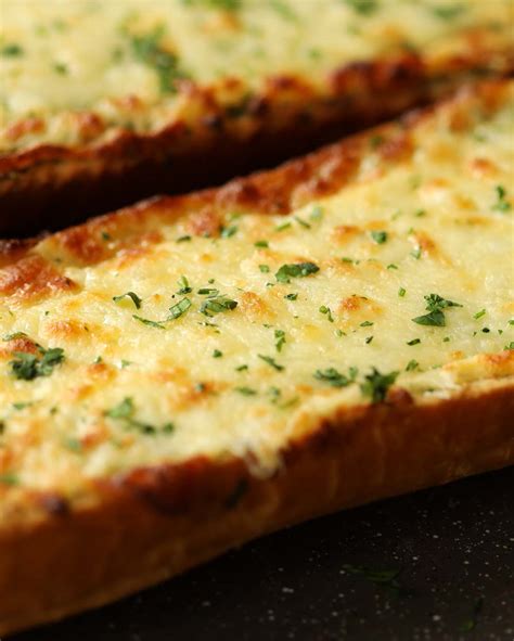 Easy Cheesy Garlic Bread Dont Go Bacon My Heart