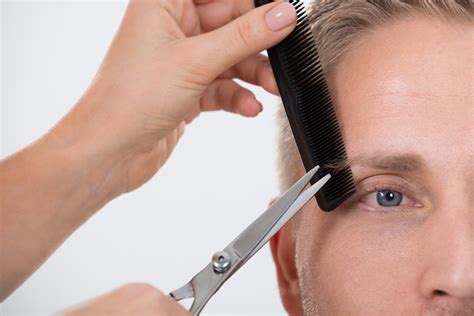 Stryx How To Trim Eyebrows For Men 5 Easy Steps