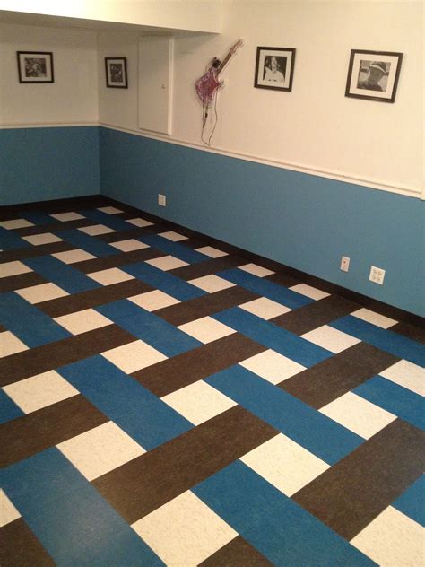 Vct Vinyl Composite Tiles In A Basket Weave Pattern Its Very Fun