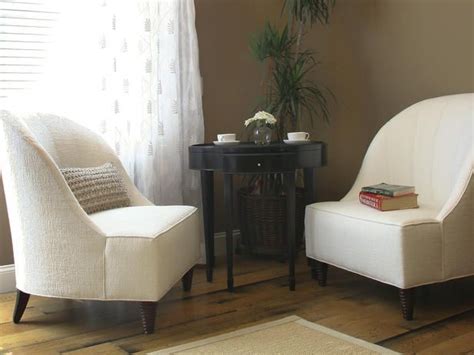 Feng shui money corner in bedroom. Attracting Love: Add Doubles to Every Room in 19 Feng Shui ...