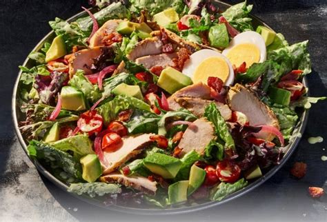 Panera Brings Back Green Goddess Cobb Salad With Chicken And Greek