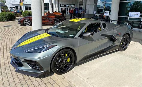 Pics New 2022 Corvette Exterior Colors Shown In The Sun Corvette
