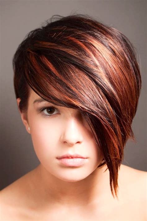 11 Chic Haircuts For Women With Short Hair W For Woman