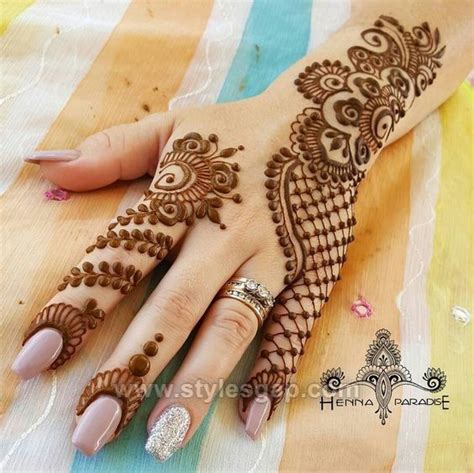 Today, we lanch backhand mehndi designs 2020 2021. Beautiful Easy Finger Mehndi Designs 2021-2022 Styles ...