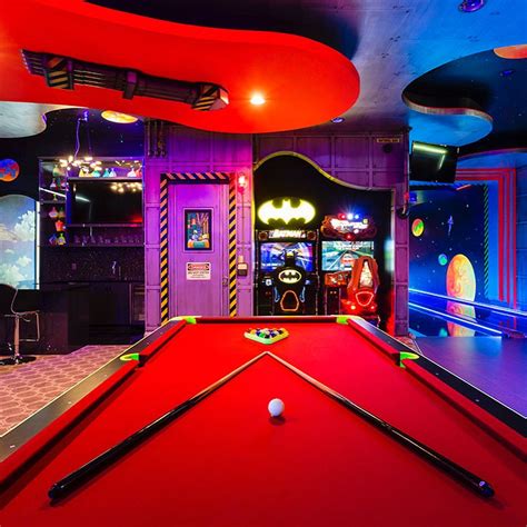 5 Game Room Ideas That Are Totally Next Level Lessenziale
