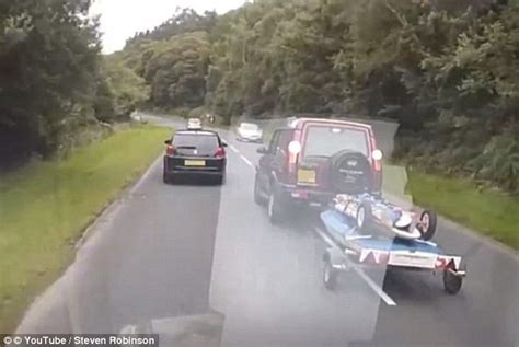Land Rover Nearly Crashes Head On Into A Car And Three Motorbikes In