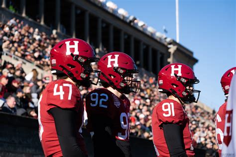 With Outright Ivy Title On The Line No 19 Harvard Football To Face