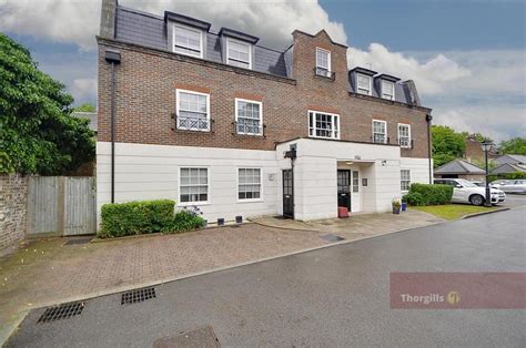 Abbey Mews Isleworth 1 Bed Apartment £1250 Pcm £288 Pw