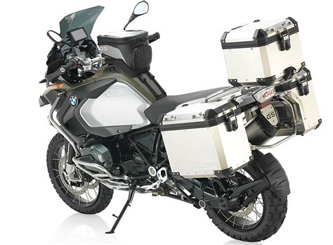 Do you love extreme, long tours, even on bumpy roads? BMW R1200 GS Adventure 2015 Touring Motorcycle