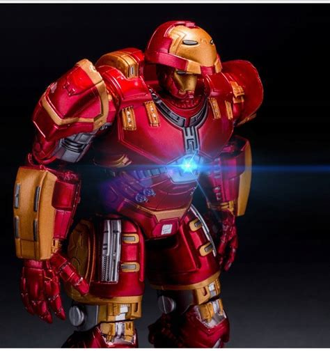 Robot Figurka Avengers Iron Man 18 Cm NowoŚĆ 7425074196