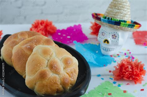 Mexican Celebration Day Of The Dead Bread Of The Dead Pan De