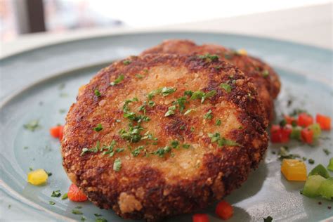See more ideas about crab cakes, seafood recipes, cooking recipes. Crab Cakes | Recipe | Crab cakes, Recipes, Emeril lagasse ...