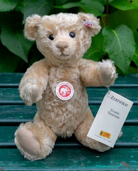 Classic Teddy Bear 28 Steiff 2004 Limited Edition Ean 038945