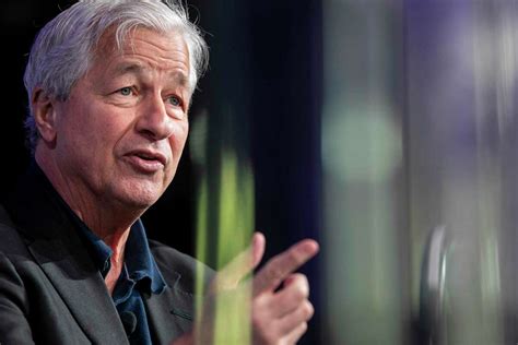 jpmorgan chase ceo urges energy investment at s a stop