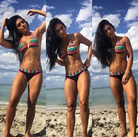 Instagram Vania Bludau Y Las 10 Veces Que Nos Flechó Con Sus Bikinis
