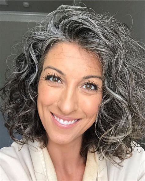 79 Gorgeous What To Do With Grey Hair At 30 With Simple Style