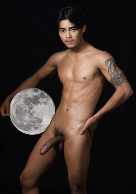Handsome And Sexy Asian Male Model Posing Naked Emre
