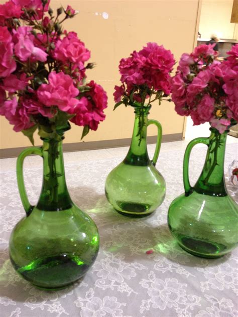 Flower Turned Fancy In Those Fancy Vases Lightbulb Vases Genius