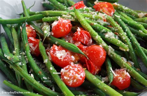 These green beans are a perfect side to any main course! Fresh Sautéed Green Beans with Cherry Tomatoes Recipe