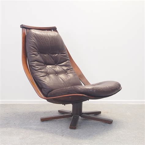 Vintage Mid Century Scandinavian Swivel Chair 116729