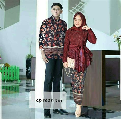 Model Baju Batik Couple Buat Lamaran Pakaian Pasangan Pakaian Tradisional Pakaian Model