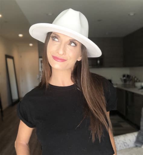 Tw Pornstars 2 Pic Silvia Saige Inc Twitter I Bought A New Hat And I Can’t Stop