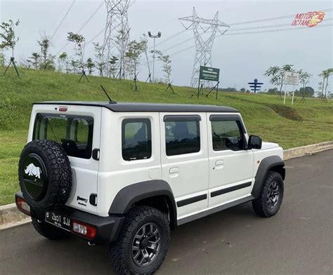 Research jimny price, specifications, top speed, mileage and also explore faqs, news, and user/expert review before making your buying decision. Maruti Suzuki Jimny 5-door - 5 Things » MotorOctane