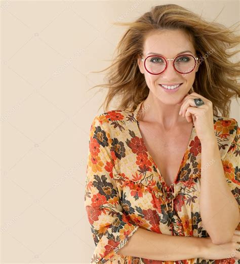 Trendy Woman In Eyeglasses — Stock Photo © Goodluz 84002482