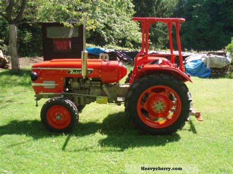zetor 2511 1977 agricultural tractor photo and specs