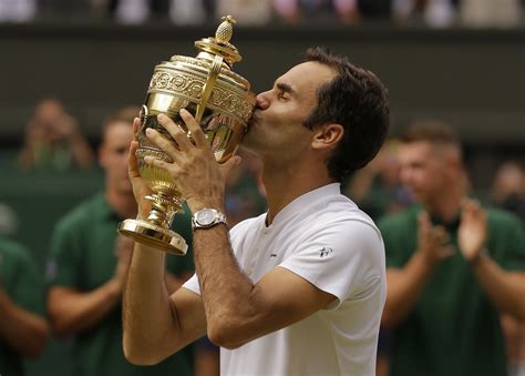 Roger Federer Wins Record Th Wimbledon Title It S Magical Really Chicago Tribune